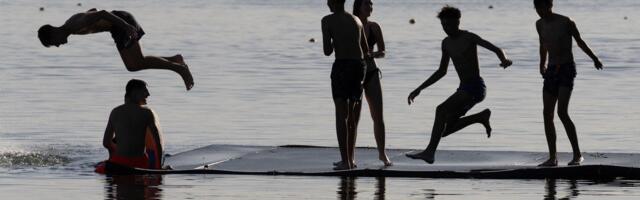 Vrhunac toplotnog talasa u Srbiji - rashlađivanje u fotografijama