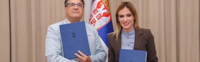 Ministarka Đurđević Stamenkovski potpisala ugovor: 147 dece iz ugroženih porodica ide na letovanje