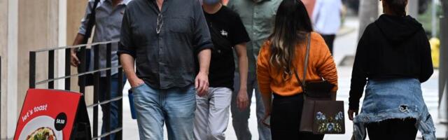 U SAD od početka pandemije umrlo 800.000 ljudi
