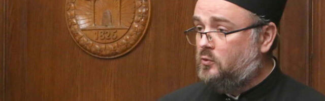 VEČERAS SE RASKIDA LANAC ZLA! Otac Dejan objasnio šta bi trebalo uraditi uoči Vaskršnjeg posta