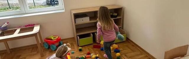 Deca u vrtiću u Goračićima piju vodu iz cisterne, selo nema vodovod: Kraj mukama, država daje 23 miliona!