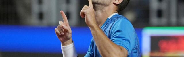 Đere u četvrtfinalu!