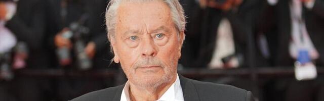 Alen Delon izabrao eutanaziju, pratiće ga sin