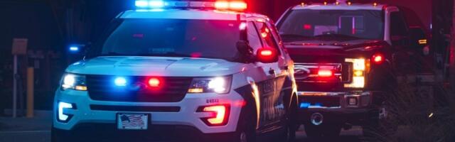 Trogodišnjak upucao bebu u automobilu