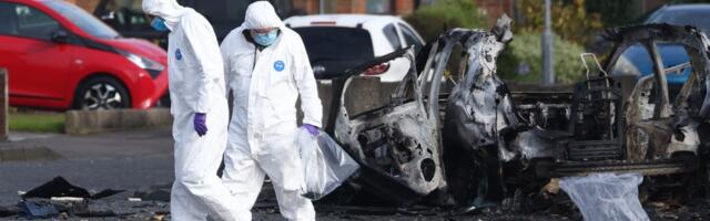 PANIKA U SEVERNOJ IRSKOJ Eksplodirao automobil bomba u Belfastu: Sumnja se da iza napada stoji Nova IRA