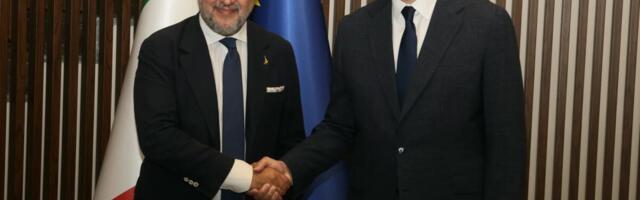 U TOKU SASTANAK DVE DELEGACIJE Vučić dočekao italijanskog ministra Salvinija u Beogradu
