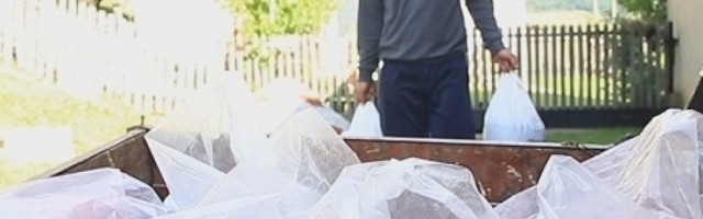 Sramota: Sada se šalje brzom poštom! (FOTO)