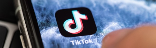 „Zemlja slobode“: Tramp zabranio kineske aplikacije Tik-tok i Vi-čet