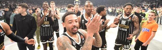 Grobari u transu: Prijaju nam crveno-beli timovi