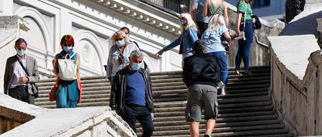 Italija: Do hiljadu eura kazne za one koji ne nose masku