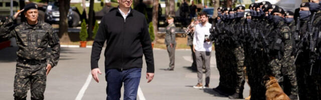 Вучић сутра обилази нови објекат за смештај „Кобри”