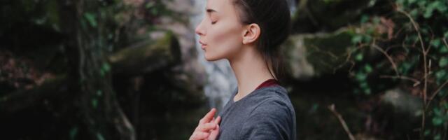 Uradite test od 10 sekundi i otkrijte da li pravilno dišete: Ako se prvo podiže ovaj deo tela, pod STRESOM ste