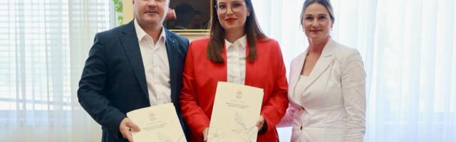 Pavkov potpisala ugovor: Stižu novi kilometri kanalizacione mreže i u opštinu Bač