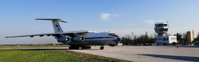 JOŠ JEDAN RUSKI AVION SLETEO U BATAJNICU: Stigla bratska pomoć