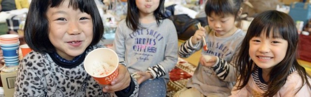 7dobrih razloga zašto Japanci sede na podu dok jedu! Da, to rade i u restoranima sa 5 zvezdica