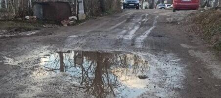 Najduža ulica u niškom naselju Brzi brod bez asfalta, delimično osvetljena