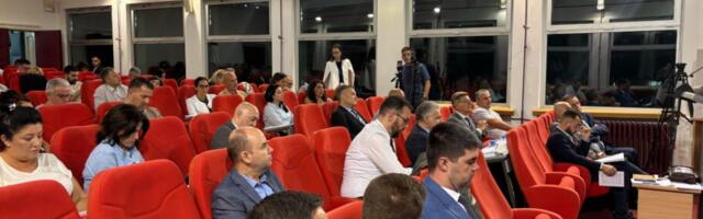Sednica Skupštine Niša: Pavlović ostaje gradonačelnik Niša, sednica trajala 17 i po sati