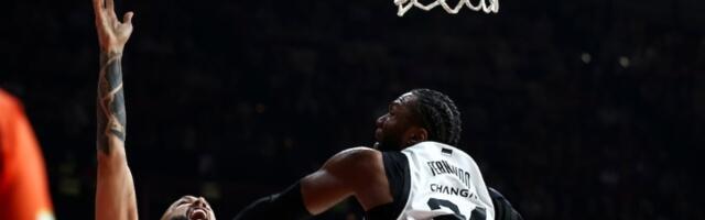 Partizan stao u finišu: Olimpijakos iščupao pobedu