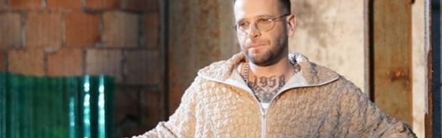 Pevač otvorio dušu o teškom periodu: "Dane sam provodio u birtiji, nisam želeo kući"