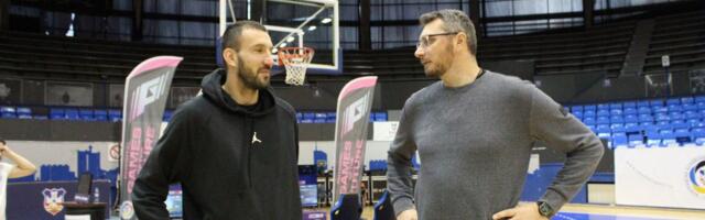 Stefan Birčević i Mile Ilić delili medalje školarcima