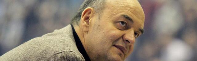 Kako je Vujošević spasao devojčicu neopravdanog: Nije otišla u školu da bi gledala Partizan, a onda se umešao Dule (FOTO)