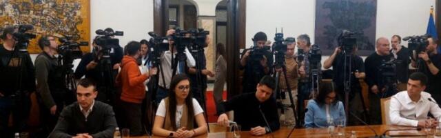 POSTAJEMO SVE GLASNIJI JER SMO NEZADOVOLjNI Student Pavlović: Želimo odgovorne krivce koji su nam ugrozili akademsku godinu