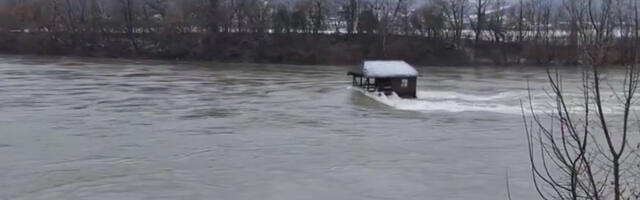 Naglo nabujala Drina: Uvedena vanredna odbrana od poplava, hitno se oglasile “Srbijavode”