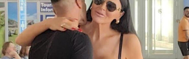 SKANDAL NA ESTRADI! Procurio CENOVNIK Elektre Elit - pogledajte šta možete da joj radite za 1.500 franaka!