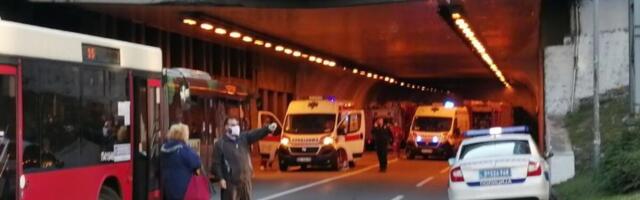 Sudar tri vozila u Terazijskom tunelu! Saobraćajna gužva u smeru ka Novom Beogradu