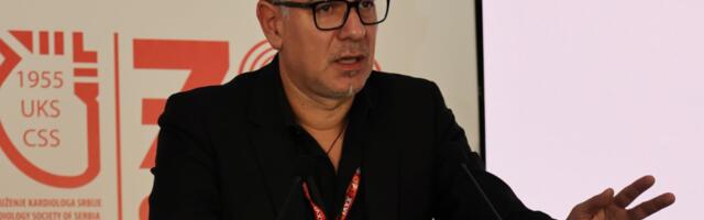 Kao da živimo u najmračnijem periodu srednjeg veka: Lekar Vladimir Zdravković nastavlja borbu zbog nezakonite smene sa mesta u UKC-u Kragujevac