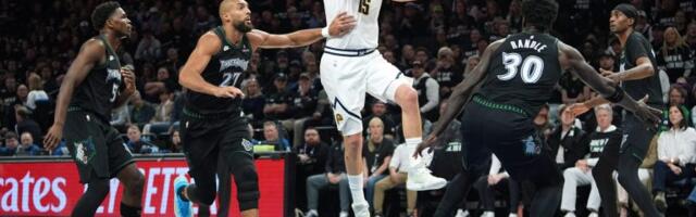 Jokić najefikasniji uz novi tripl-dabl: Denver pobedio i ostao u igri