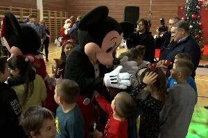 У Свилајнцу све више деце, новогодишњи пакетићи за све