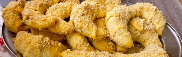 BAKIN RECEPT KOJI ĆE VAS ZABEZEKNUTI! Tajna posnih kiflica koje se tope u ustima - MEKANE, a 1 SASTOJAK je bitan