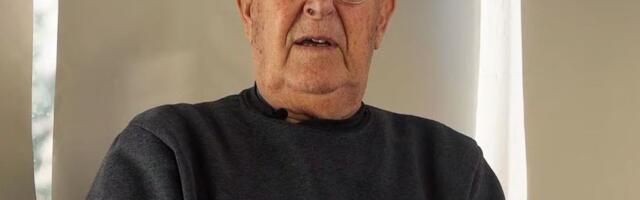 Čovek sa slike ima penziju preko 80.000 dinara, ali zbog posla sa strane grca u novcu!