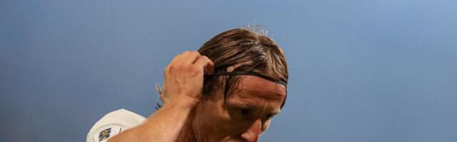 "Hteo sam da budem konobar, među ovcama sam naučio fudbal!" Modrić se otvorio kao nikad pre o ubistvu dede, granatama i najvećoj rani