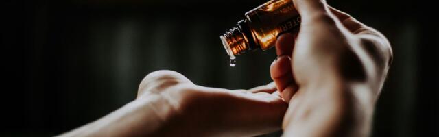 Ako koristite ricinusovo ulje, pravite ovu grešku: Evo kakve kombinacije ulja vidljive rezultate