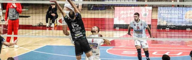 Odbojkaši "Radničkog" savladali "Takovo" u dramatičnom meču