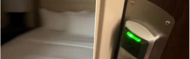 Par otišao na odmor, a onda ih je sačekao ŠOK! Čim su ušli u apartman na krevetu su zatekli čudnu PORUKU...