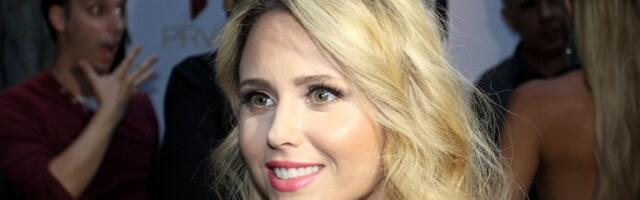 Naša glumica postala majka u 41. godini, a muža krije kao zmija noge: Evo zbog čega