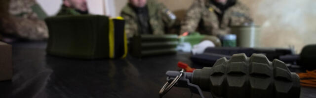 Кијев и рањенике шаље на фронт