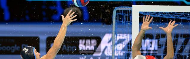 "Ovo je sramota za vaterpolo!" Mađari ogorčeni nakon poraza od Srbije: Poklanjali su im peterce, to je bio cirkus!