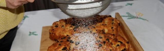 Kada ovo vidite nikad više nećete baciti stari hleb: Spremite brzi kolač koji osvaja ukusom, ovo mu daje šmek