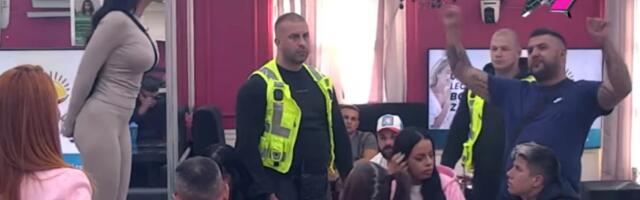 Nakon monstruoznih uvreda Asmin udario i na Stanijinog brata - Starleta u suzama