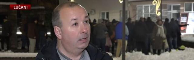 ProGlas u Lučanima: Duhoviti studenti poručili Vučiću "nisi nadležan“ (FOTO/VIDEO)