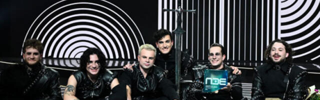 Метал звук са примесама мелодичног попа