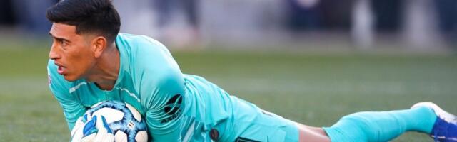 (VIDEO) Prethodno je dobio crveni karton: Golman španskog tima nokautirao protivničkog igrača