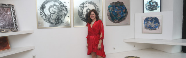 INTERVJU MARIJANA ORO: Gledati sa one strane ogledala