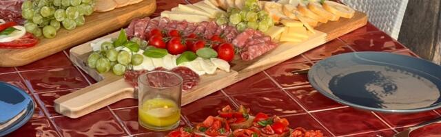 Donosimo 3 predloga za grupne večere koje će oduševiti vašu ekipu