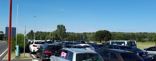 Prekinut saobraćaj na graničnom prelazu Sremska Rača