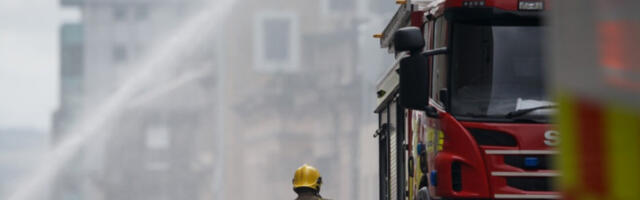 У пожару се урушио део железничке станице